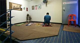 musollah CONVENIENT SPOT: While there is a mosque only 10 minutes away, Wisma Atria Shopping Centre’s Muslim staff prefer to pray here. This is a more convenient venue for the workers who need to be in the building at all times.